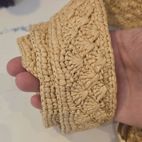 Sezane Raffia Woven Belt with Gold Buckle, EUC, Sz80, French Sophistication - Picture 4 of 4